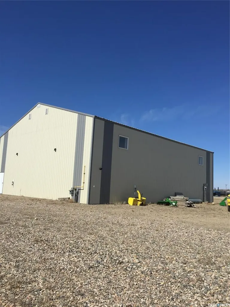 120 Boxell Street Unity SK S0K 4L0