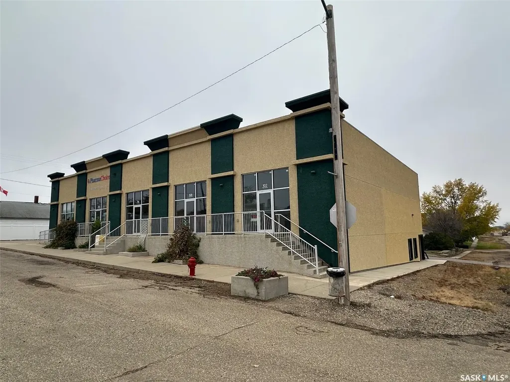102-124 Main Street Lafleche SK S0H 2K0