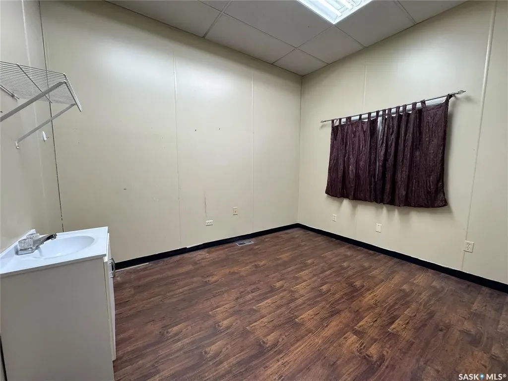 1532 100th Street North Battleford SK S9A 0W4