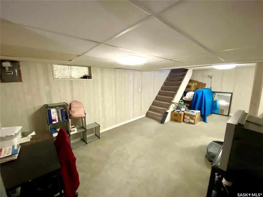 204 4th Street E Carnduff SK S0C 0S0