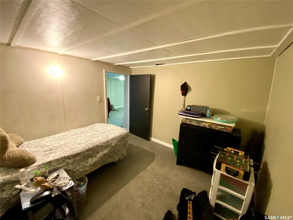 204 4th Street E Carnduff SK S0C 0S0