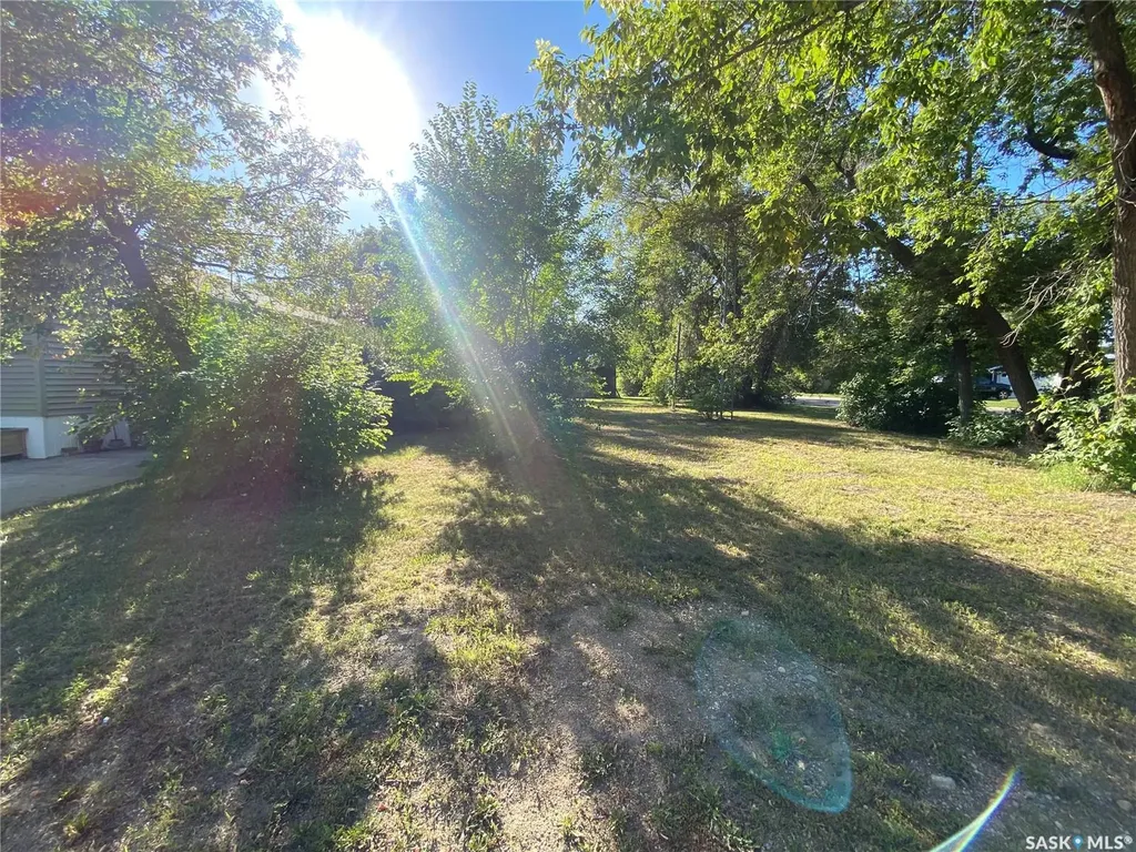 204 4th Street E Carnduff SK S0C 0S0