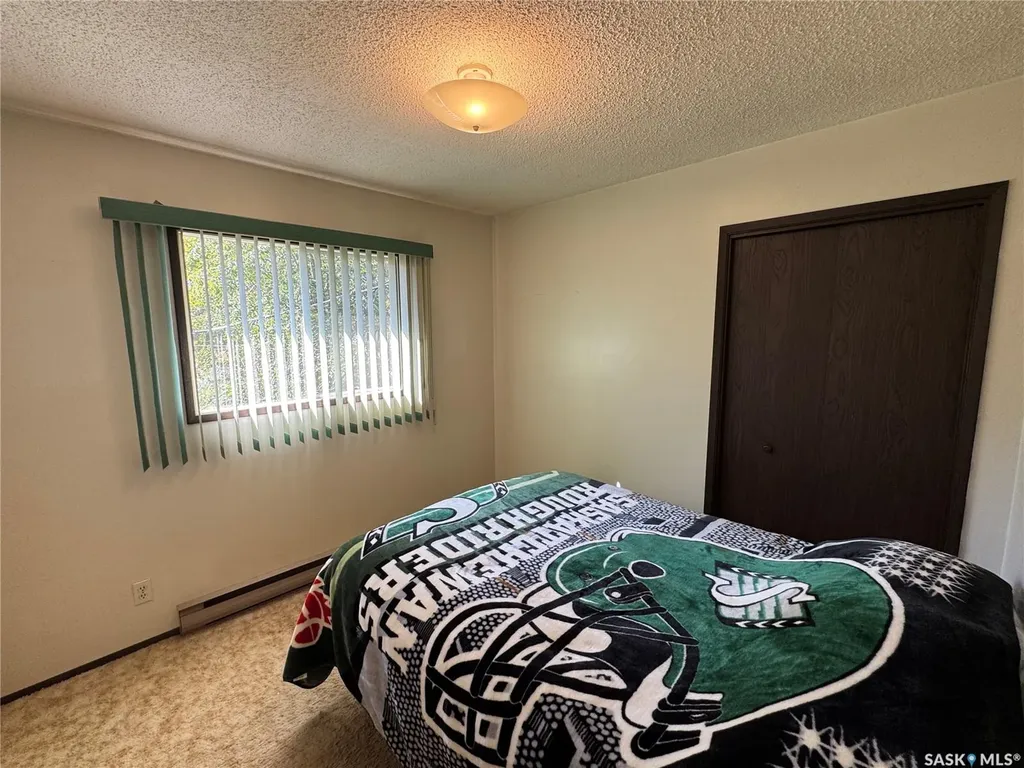 202 4th Avenue Landis SK S0K 2K0