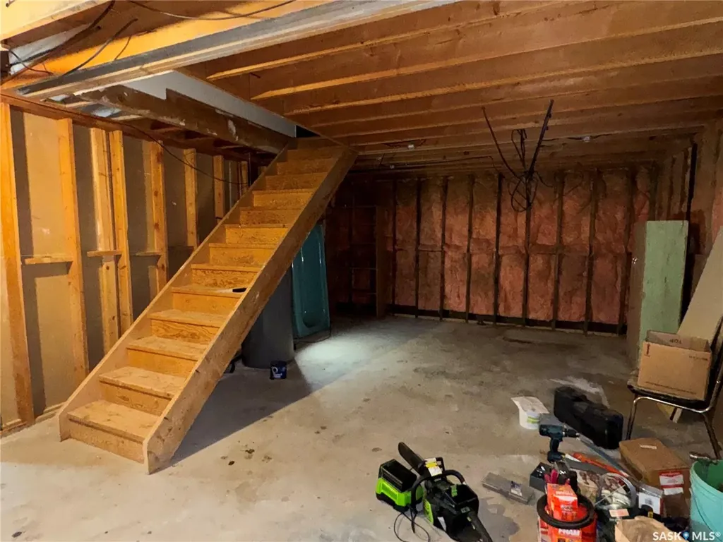 202 4th Avenue Landis SK S0K 2K0