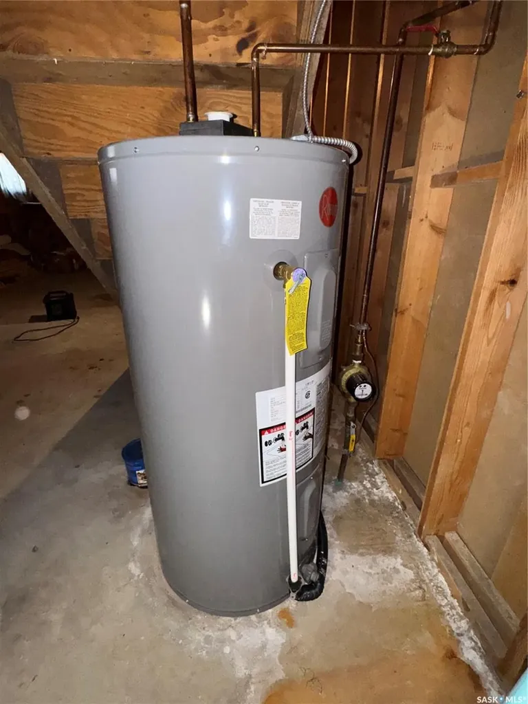 202 4th Avenue Landis SK S0K 2K0