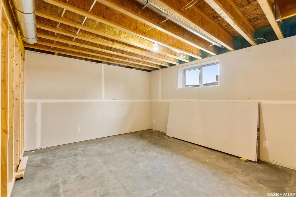 113 1st Street Beatty SK S0J 0C0