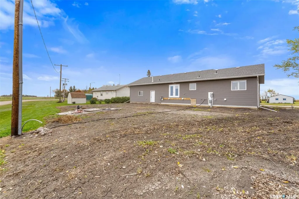 113 1st Street Beatty SK S0J 0C0