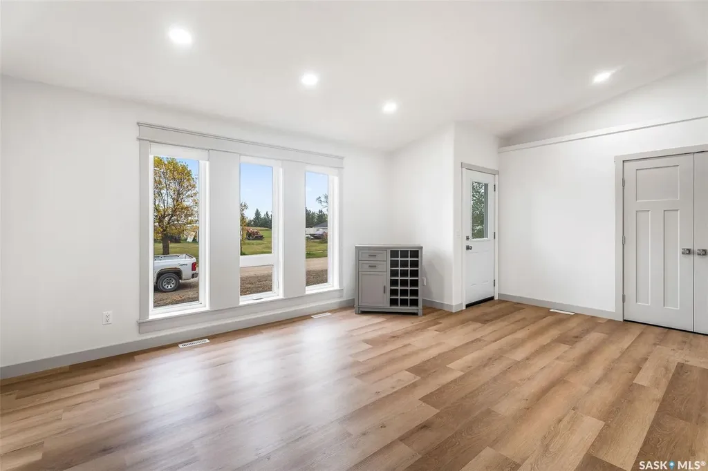 113 1st Street Beatty SK S0J 0C0