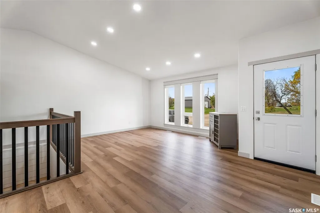 113 1st Street Beatty SK S0J 0C0