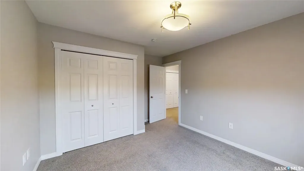 6 Cooper Way Kindersley SK S0L 1S1