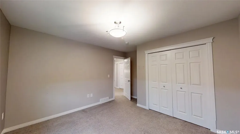 6 Cooper Way Kindersley SK S0L 1S1