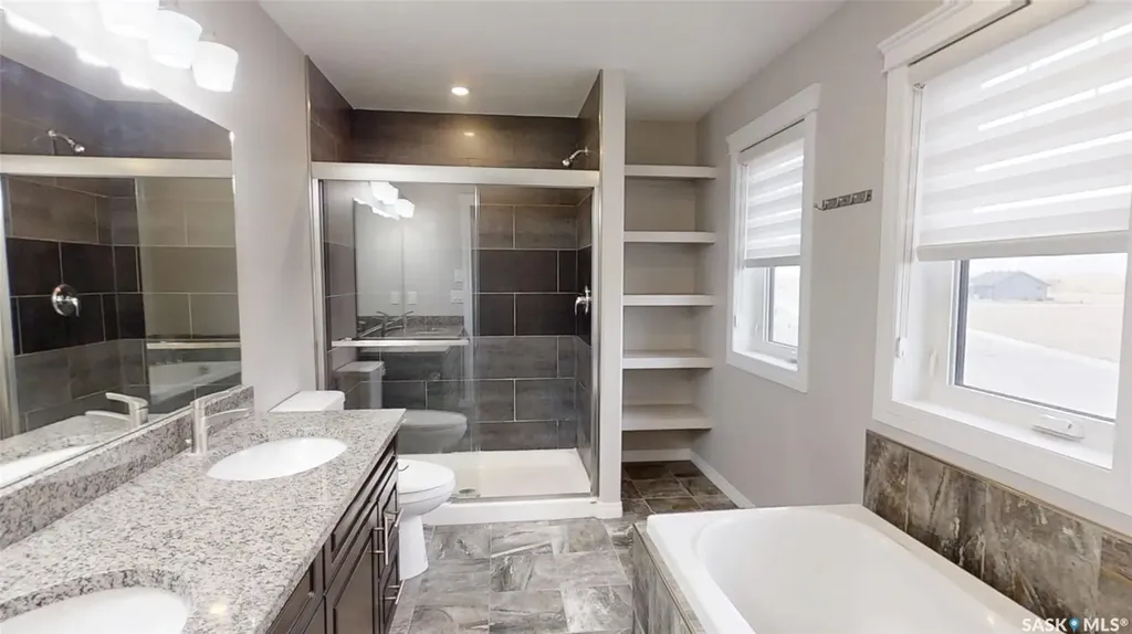 6 Cooper Way Kindersley SK S0L 1S1