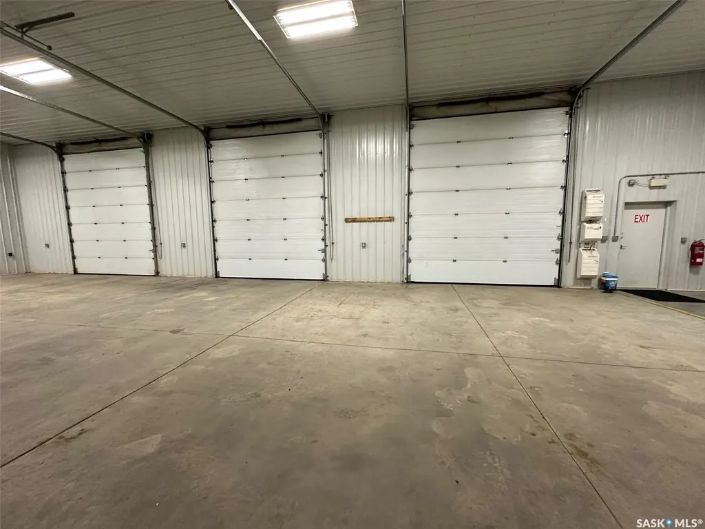 108-110 47 Highway S Estevan SK S4A 2K8