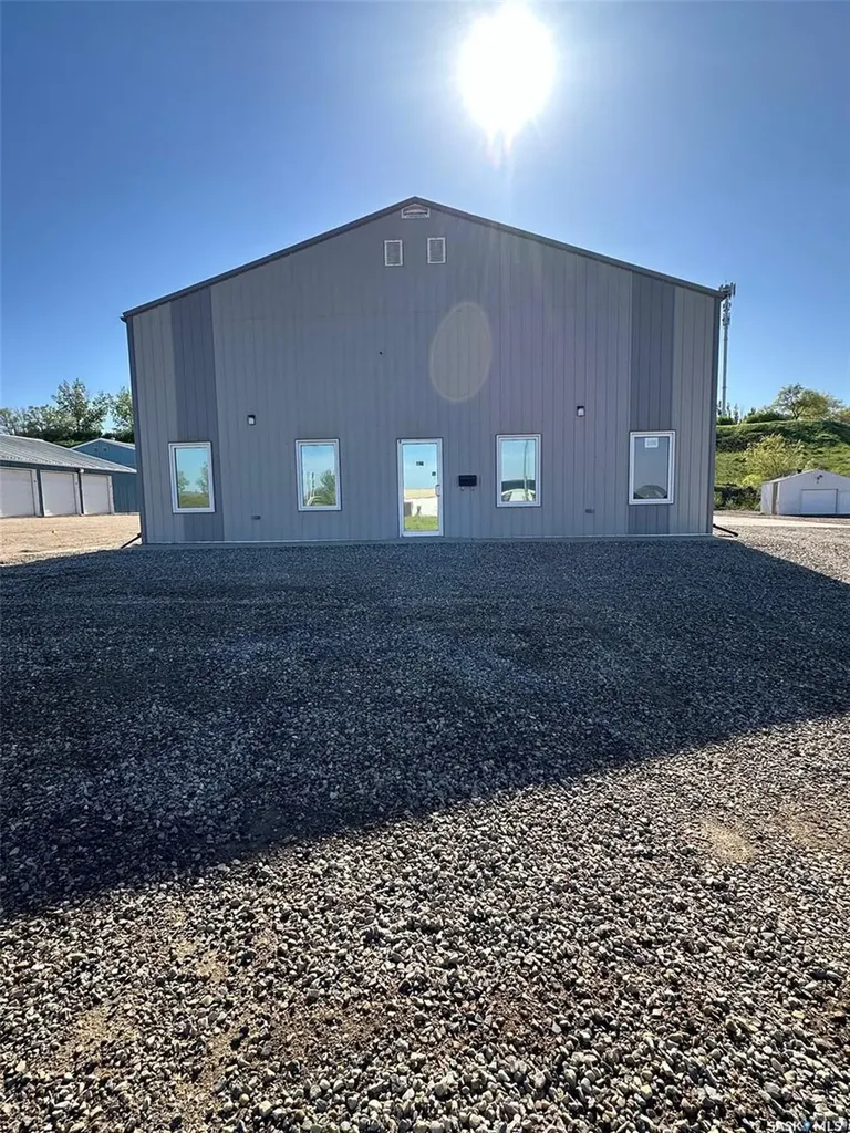 108-110 47 Highway S Estevan SK S4A 2K8