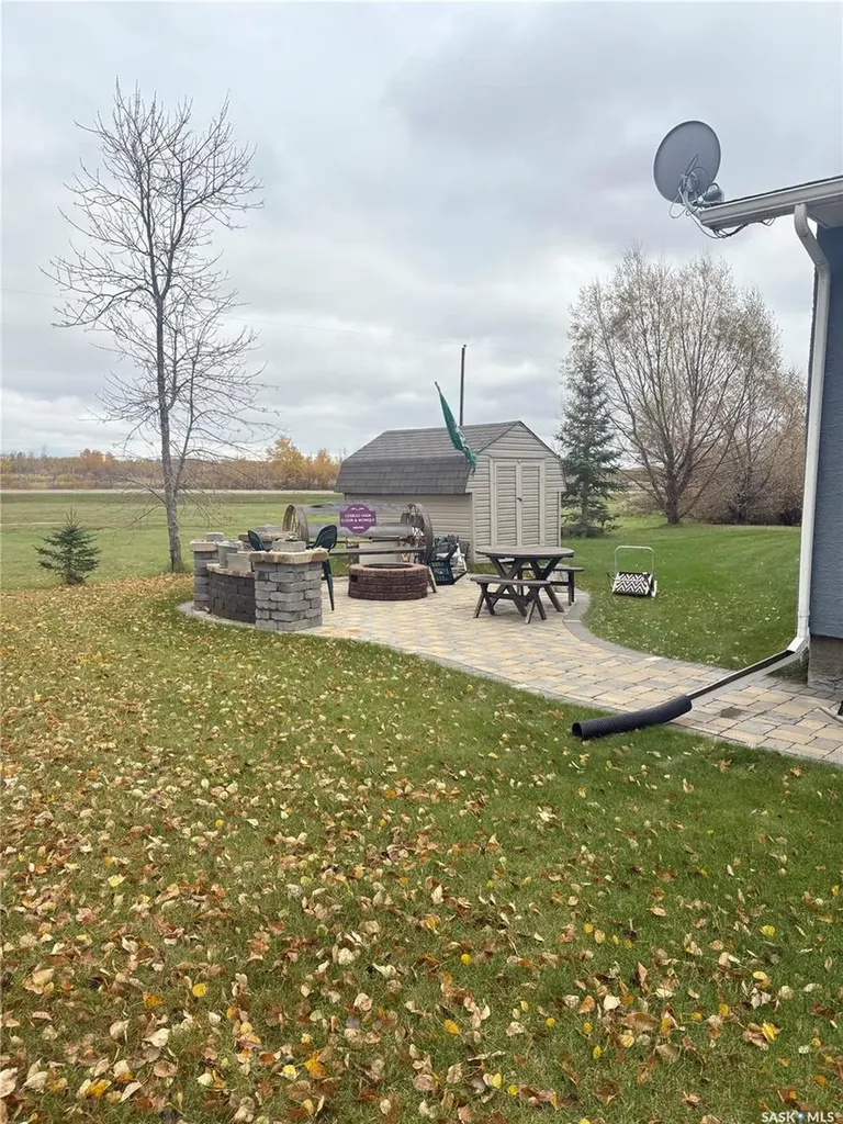 964 Whitesand Avenue Good Lake Rm No. 274 SK S0A 0L1