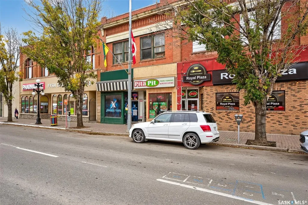 220-222 Main Street N Moose Jaw SK S6H 3J8