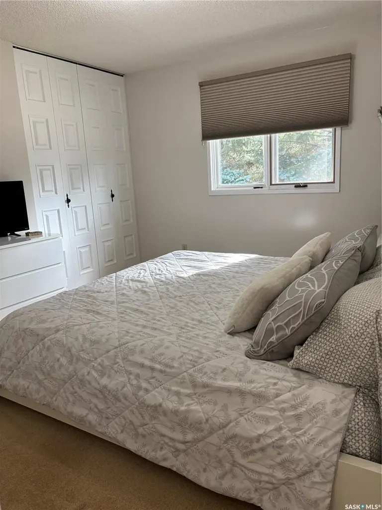 40 Overlord Crescent Kindersley SK S0L 1S0