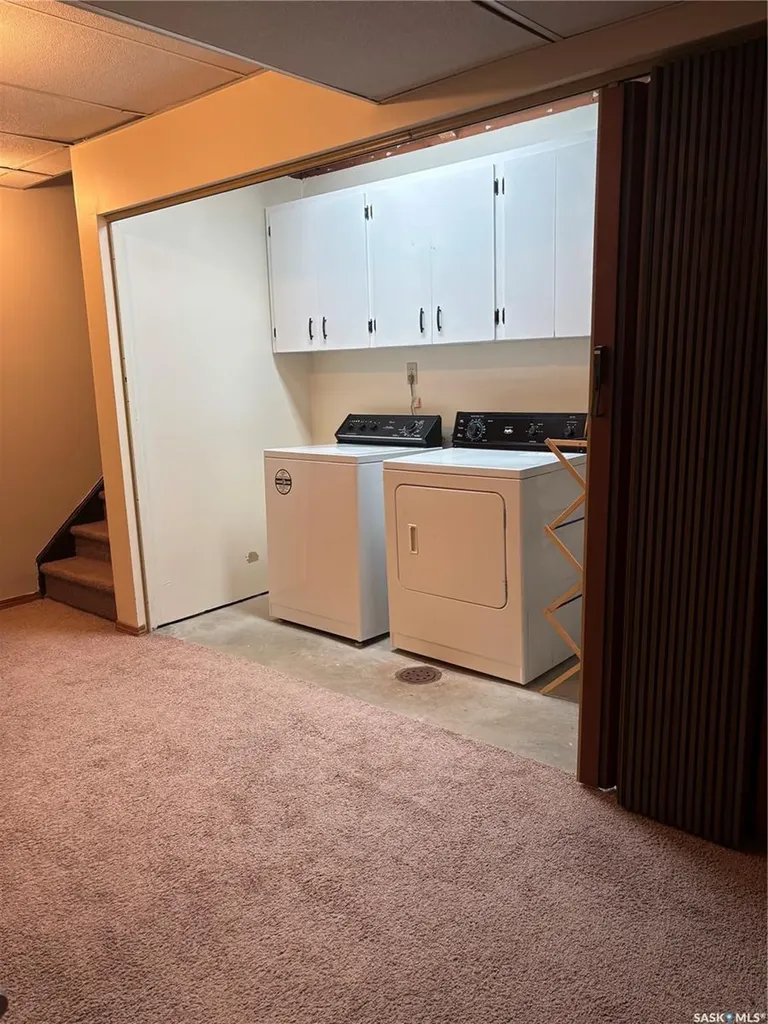 40 Overlord Crescent Kindersley SK S0L 1S0