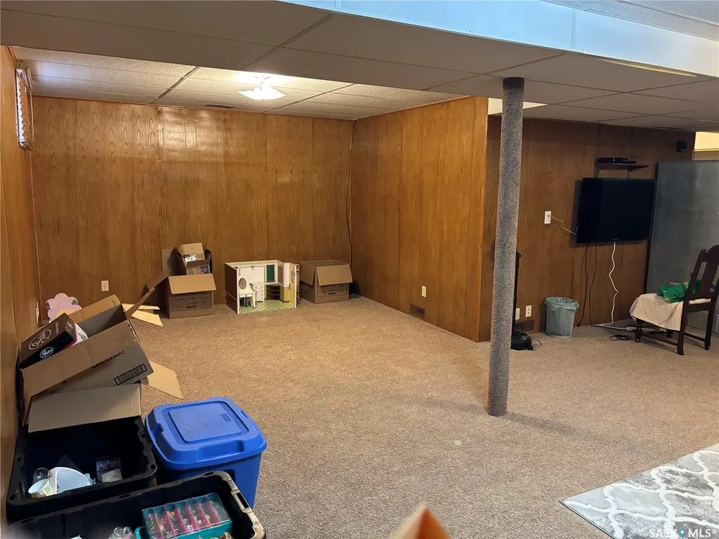 40 Overlord Crescent Kindersley SK S0L 1S0