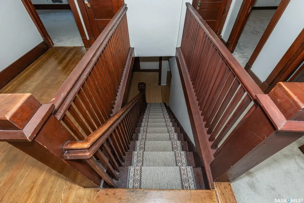 533 Manitoba Avenue Kerrobert SK S0L 1R0