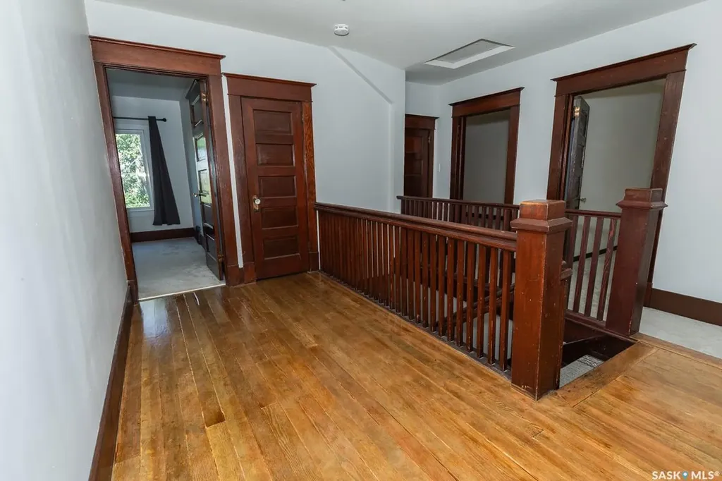 533 Manitoba Avenue Kerrobert SK S0L 1R0