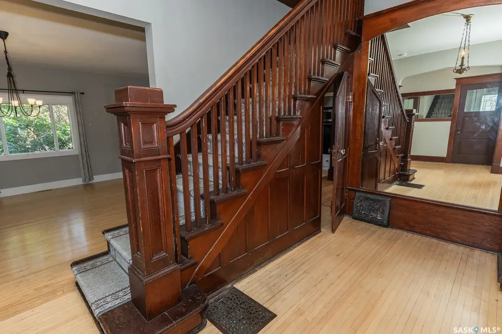 533 Manitoba Avenue Kerrobert SK S0L 1R0