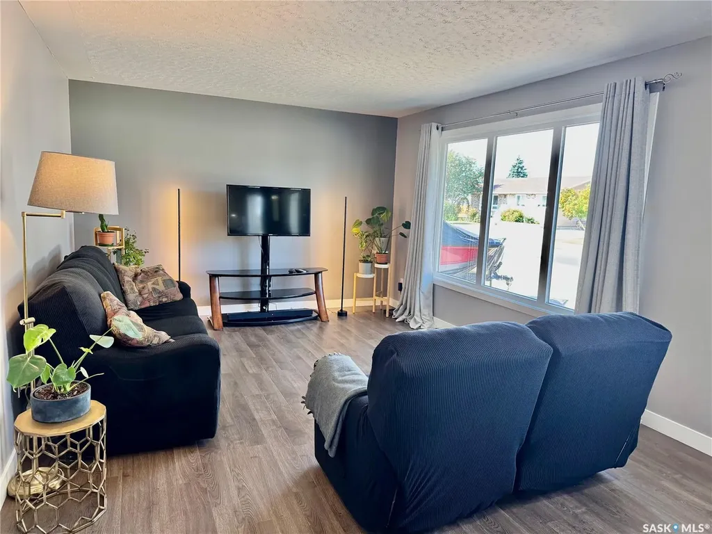 12 King Crescent Humboldt SK S0K 2A0