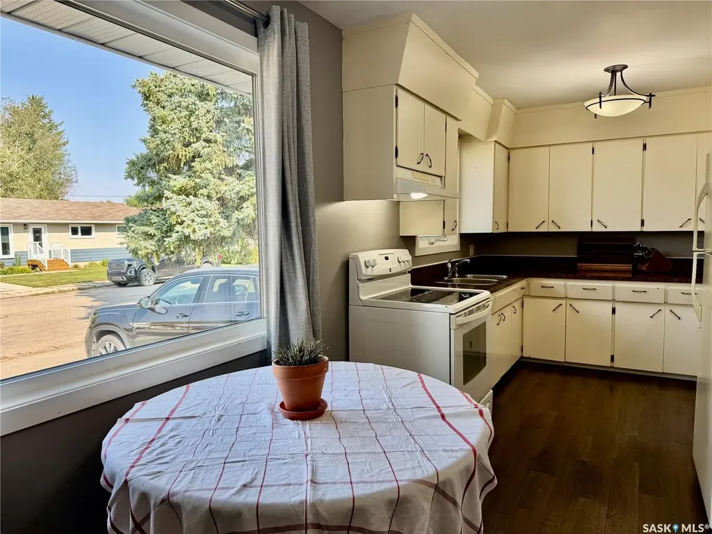 12 King Crescent Humboldt SK S0K 2A0