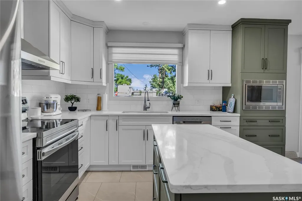 604 King Street Imperial SK S0G 2J0