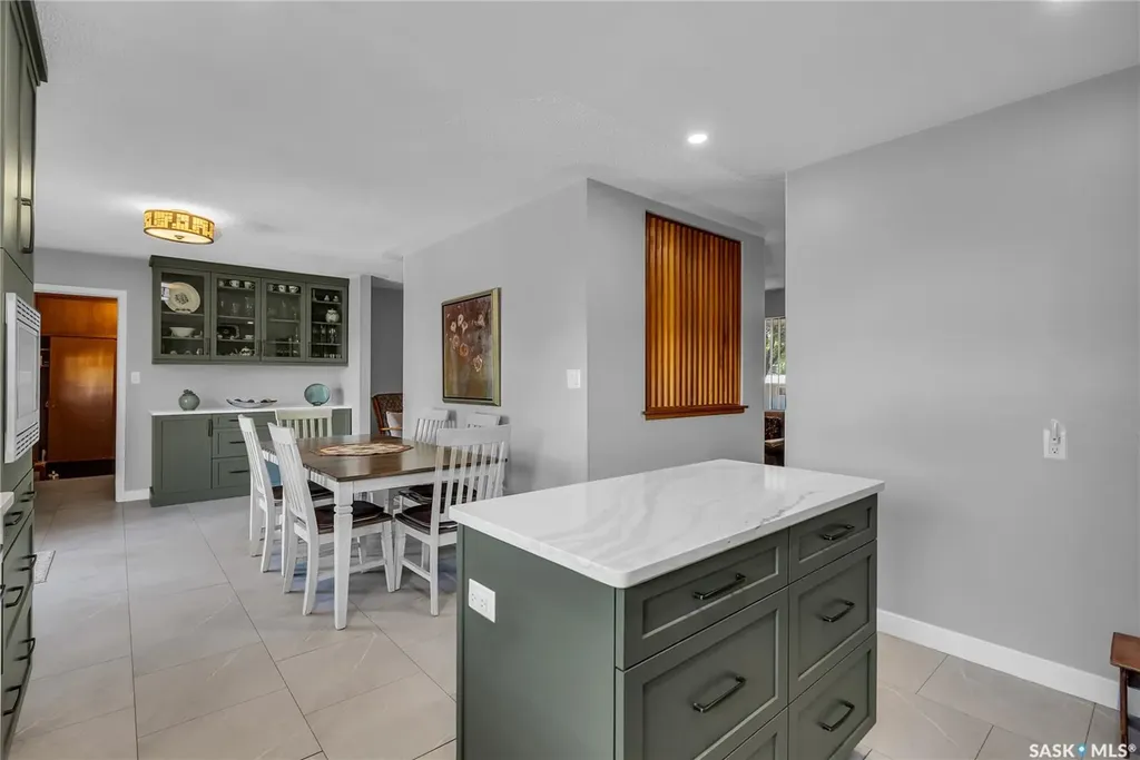 604 King Street Imperial SK S0G 2J0