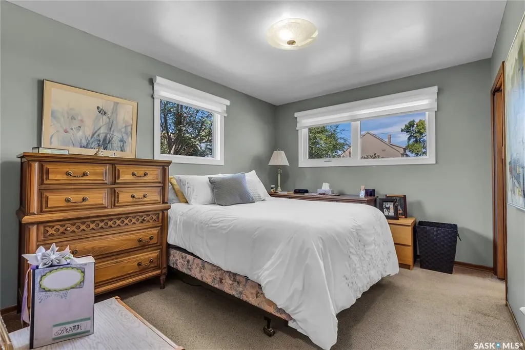 604 King Street Imperial SK S0G 2J0