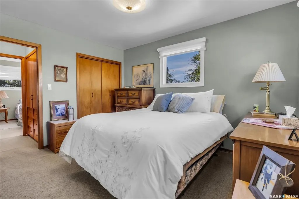 604 King Street Imperial SK S0G 2J0