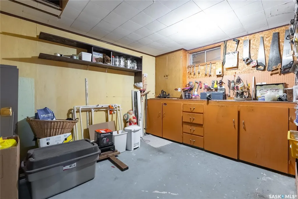 604 King Street Imperial SK S0G 2J0