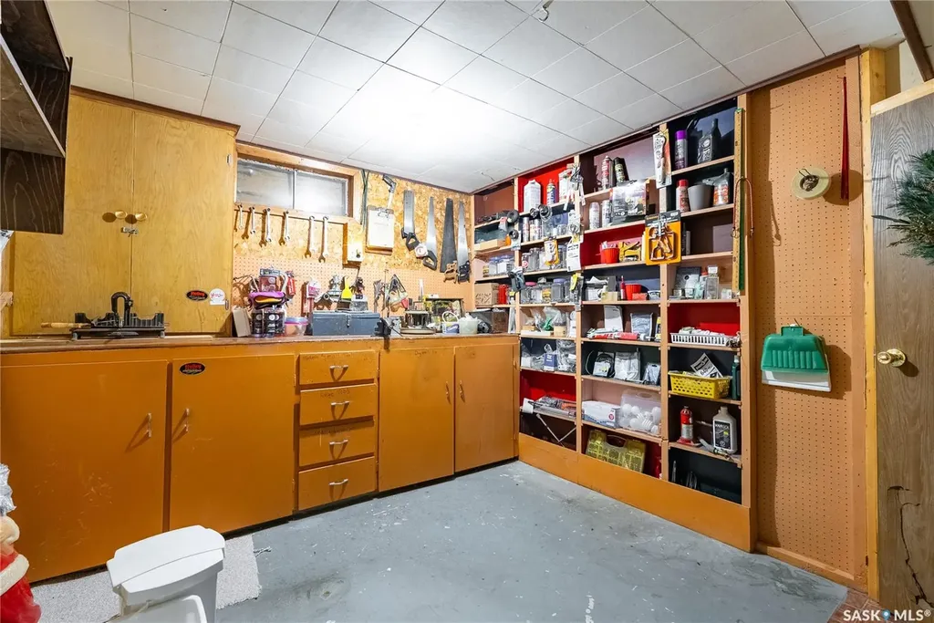 604 King Street Imperial SK S0G 2J0