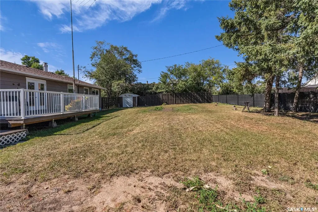 604 King Street Imperial SK S0G 2J0