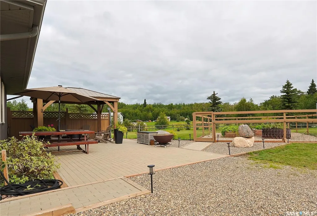 350 Ridgeway Road Christopher Lake SK S0J 0N0