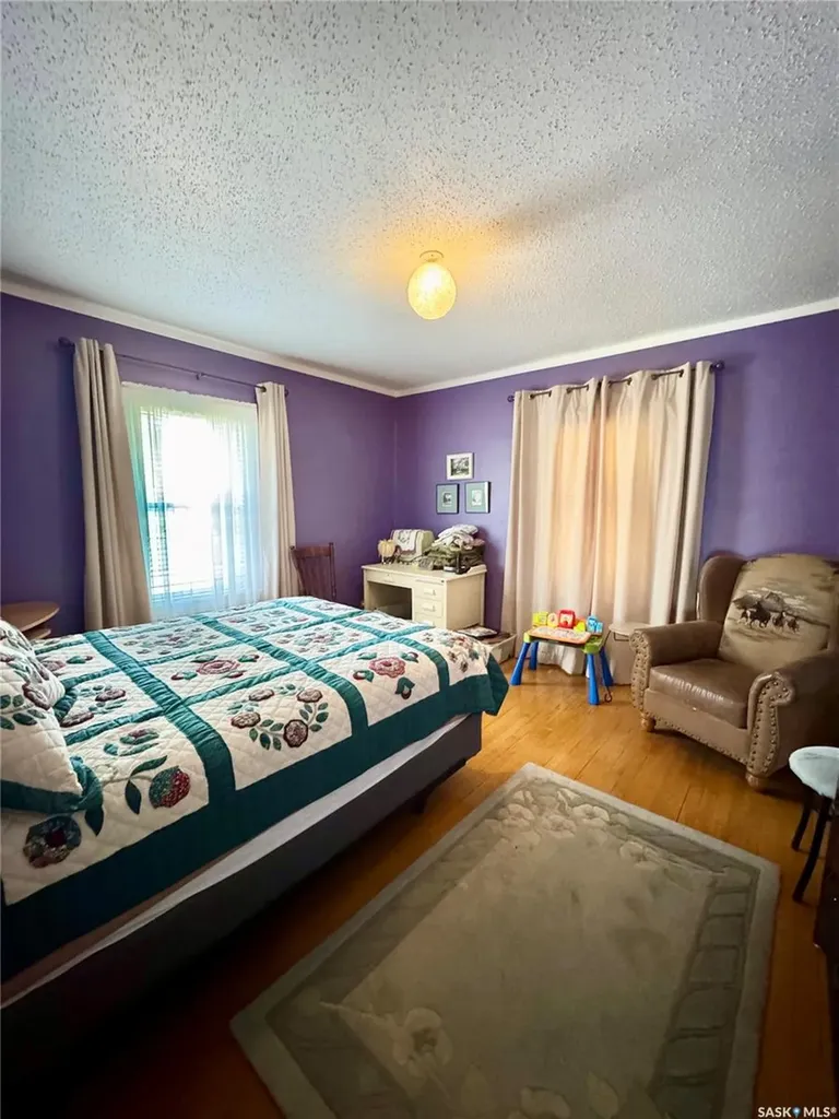 119 22nd Street E Prince Albert SK S6V 1N2