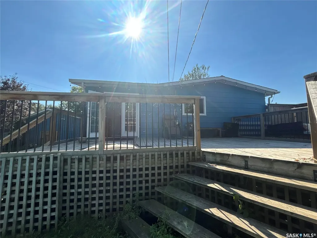 6 4th Avenue Court Allan SK S0K 0C0