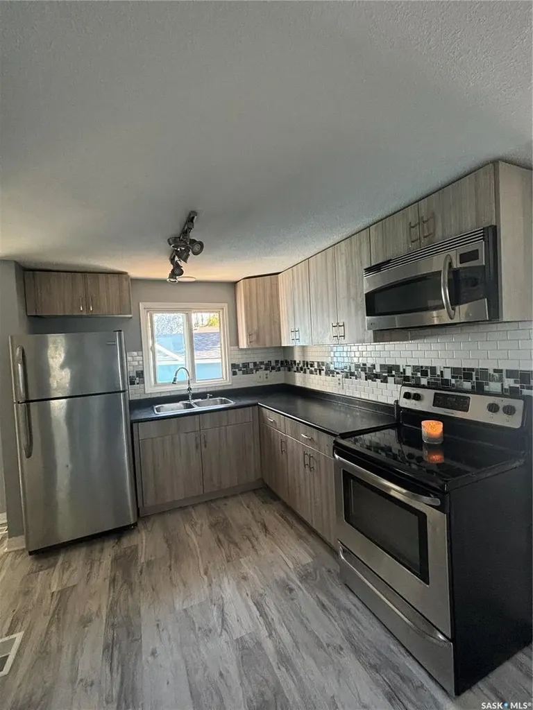 6 4th Avenue Court Allan SK S0K 0C0