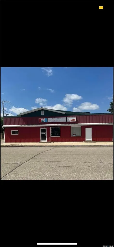 111 3rd Street Bredenbury SK S0A 0H0