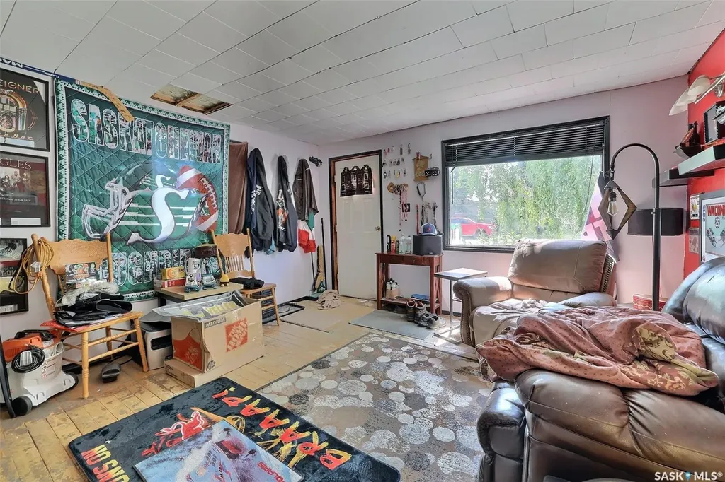 307 Missouri Avenue Yellow Grass SK S0G 5J0