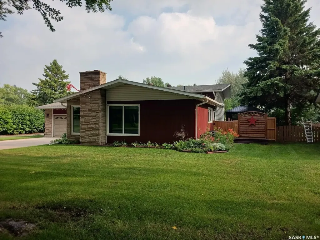114 Garvin Crescent Canora SK S0A 0L0