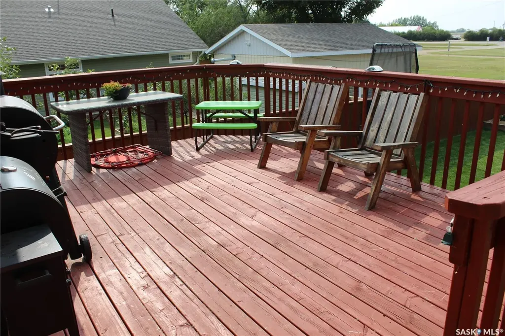 409 5th Street W Wilkie SK S0K 4W0