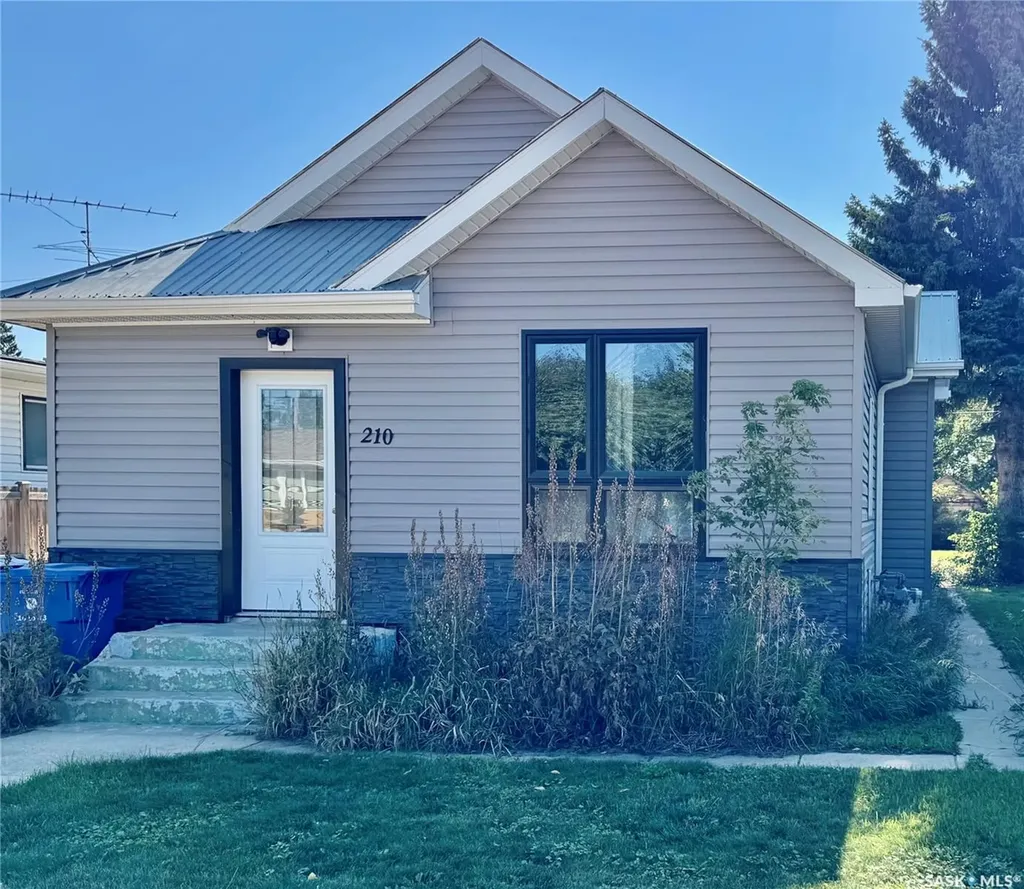 210 1st Avenue E Blaine Lake SK S0J 0J0