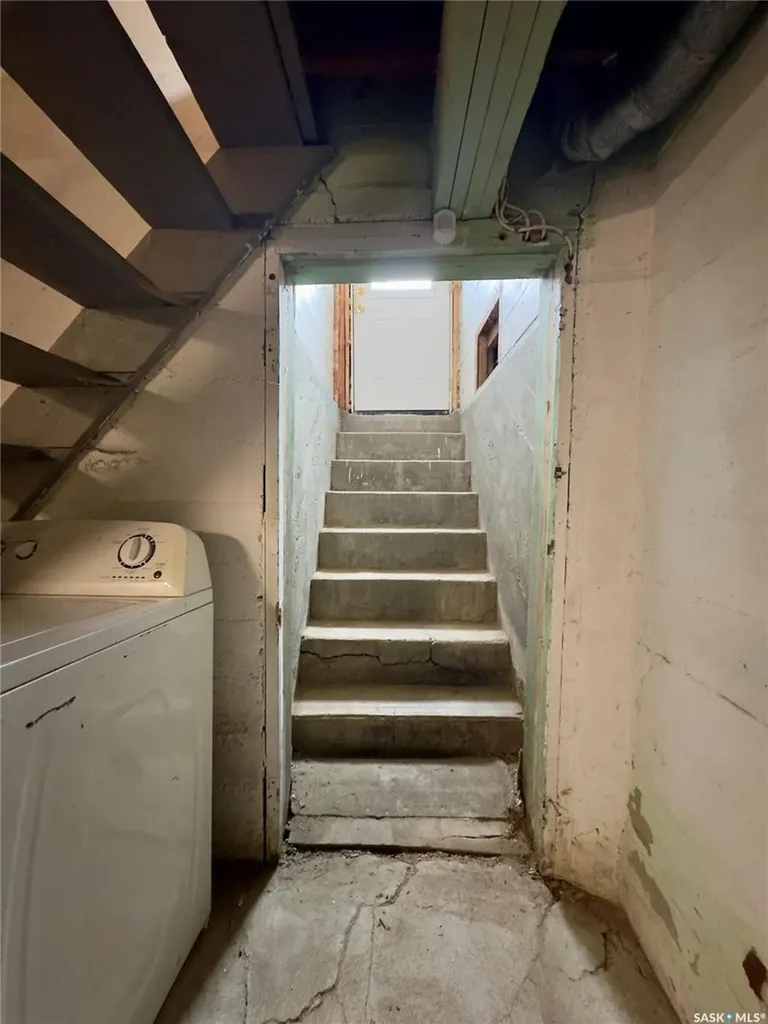 210 1st Avenue E Blaine Lake SK S0J 0J0