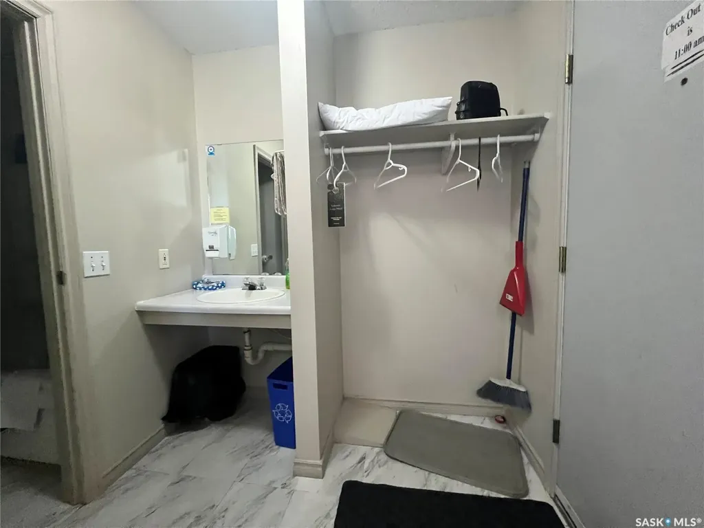 447 Saskatchewan Street Elbow SK S0H 1J0