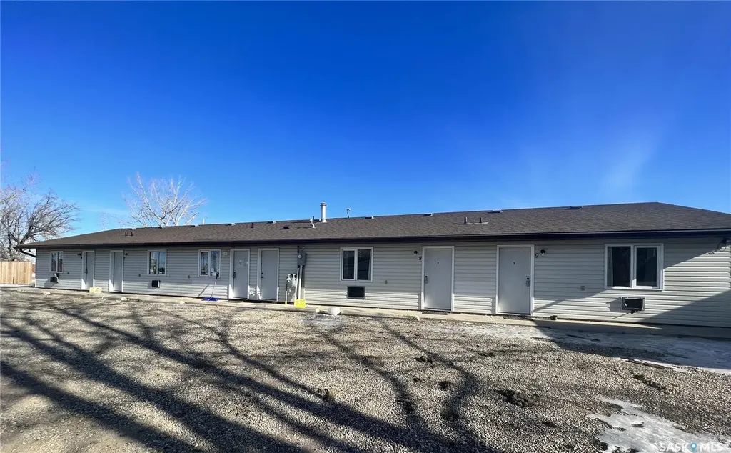 447 Saskatchewan Street Elbow SK S0H 1J0