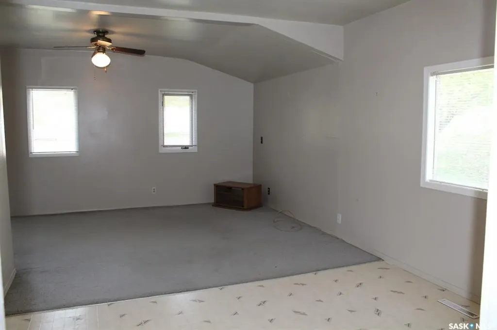 110 7th Avenue Alameda SK S0C 0A0