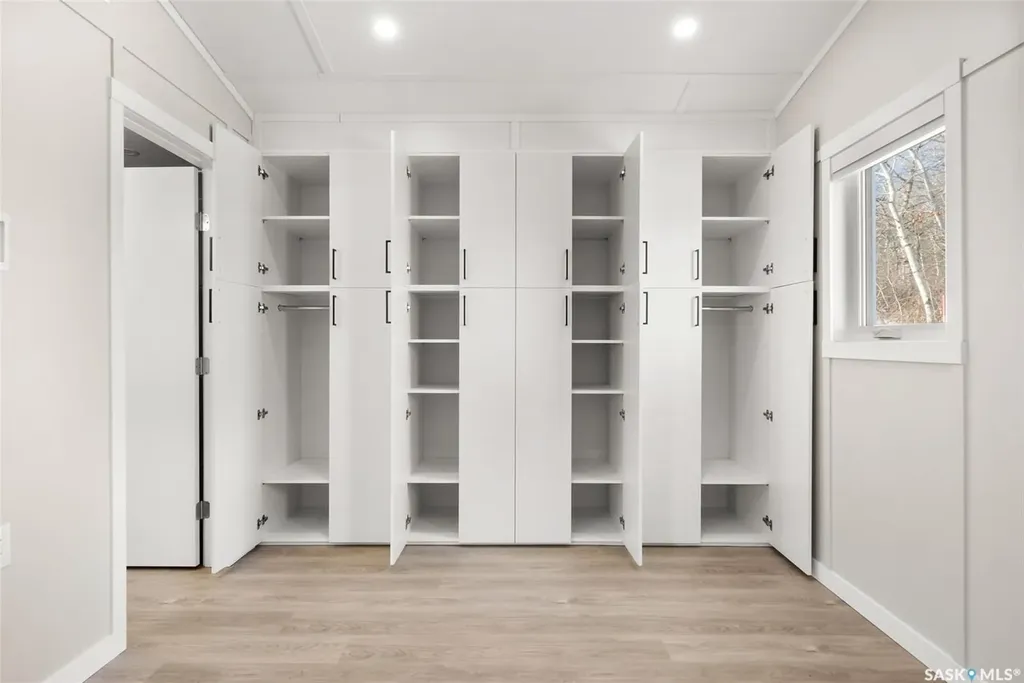 913 Pincherry Place E Katepwa Beach SK S0G 1S0