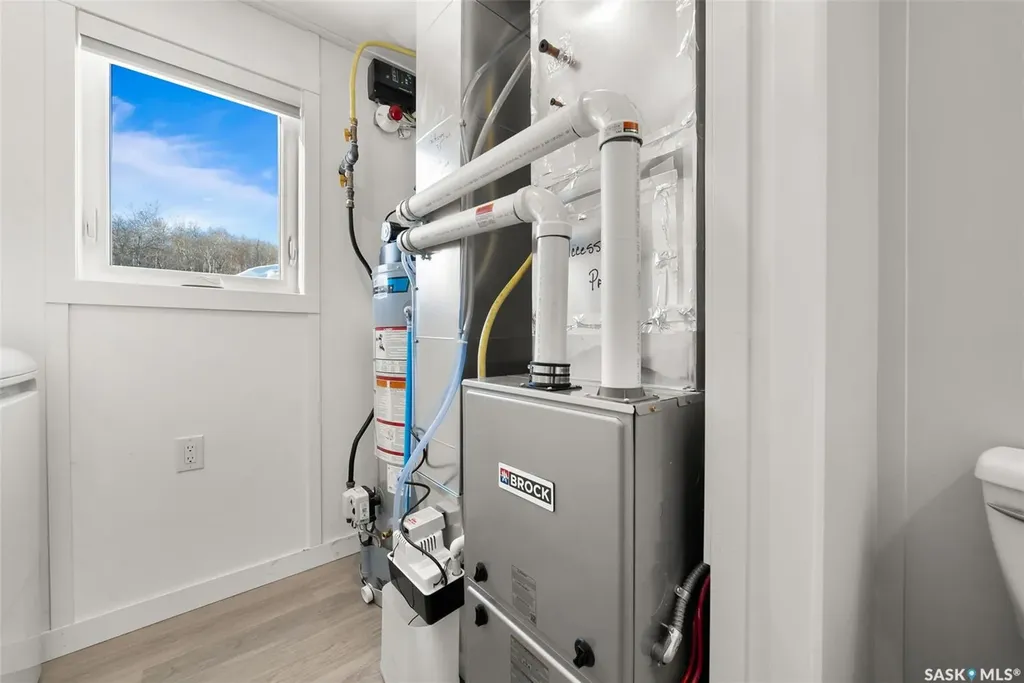 913 Pincherry Place E Katepwa Beach SK S0G 1S0